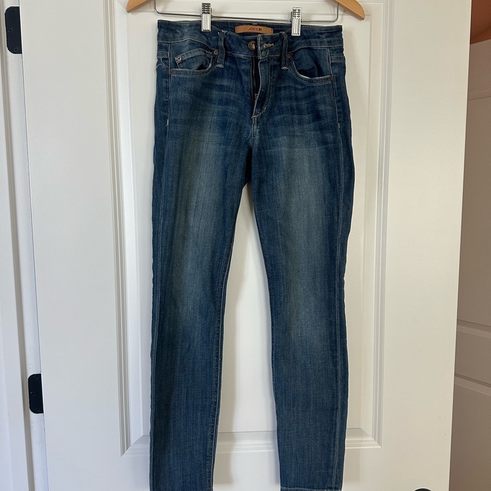 Joe’s Mid Rise Skinny Ankle